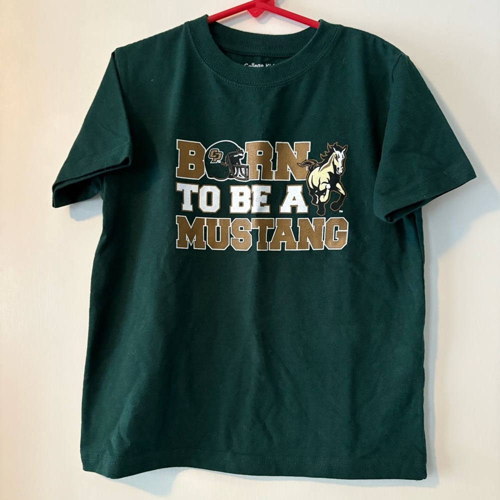 NWOT Cal Poly Mustangs Youth Short Sleeve T-Shirt